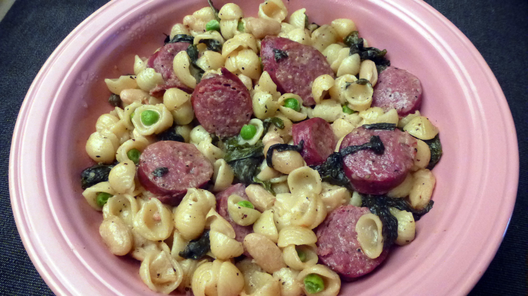 mac-and-cheese-with-sausage-and-beans-centex-cooks