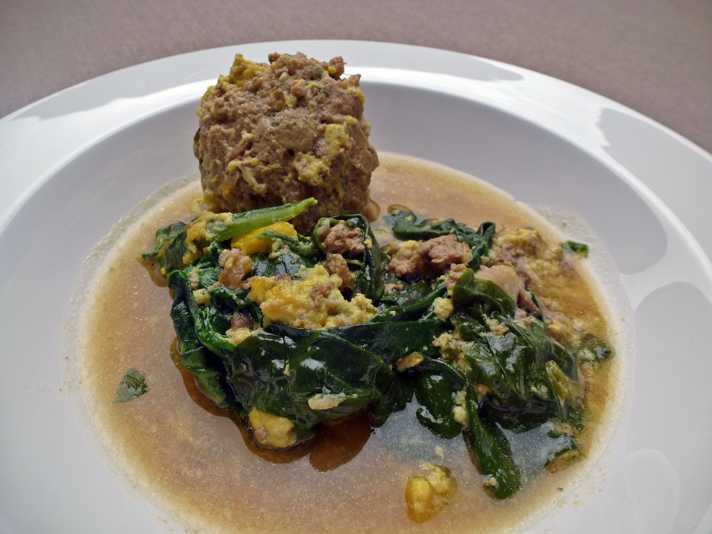 Pork Meatball and Spinach Soup